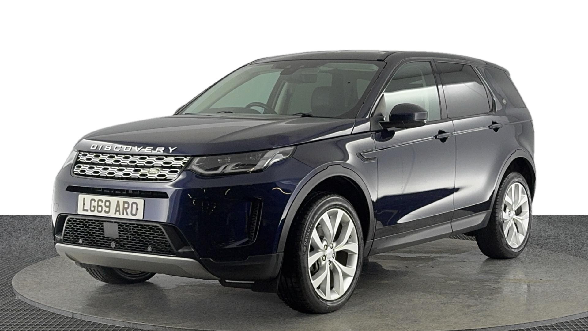 Main listing image - Land Rover Discovery Sport