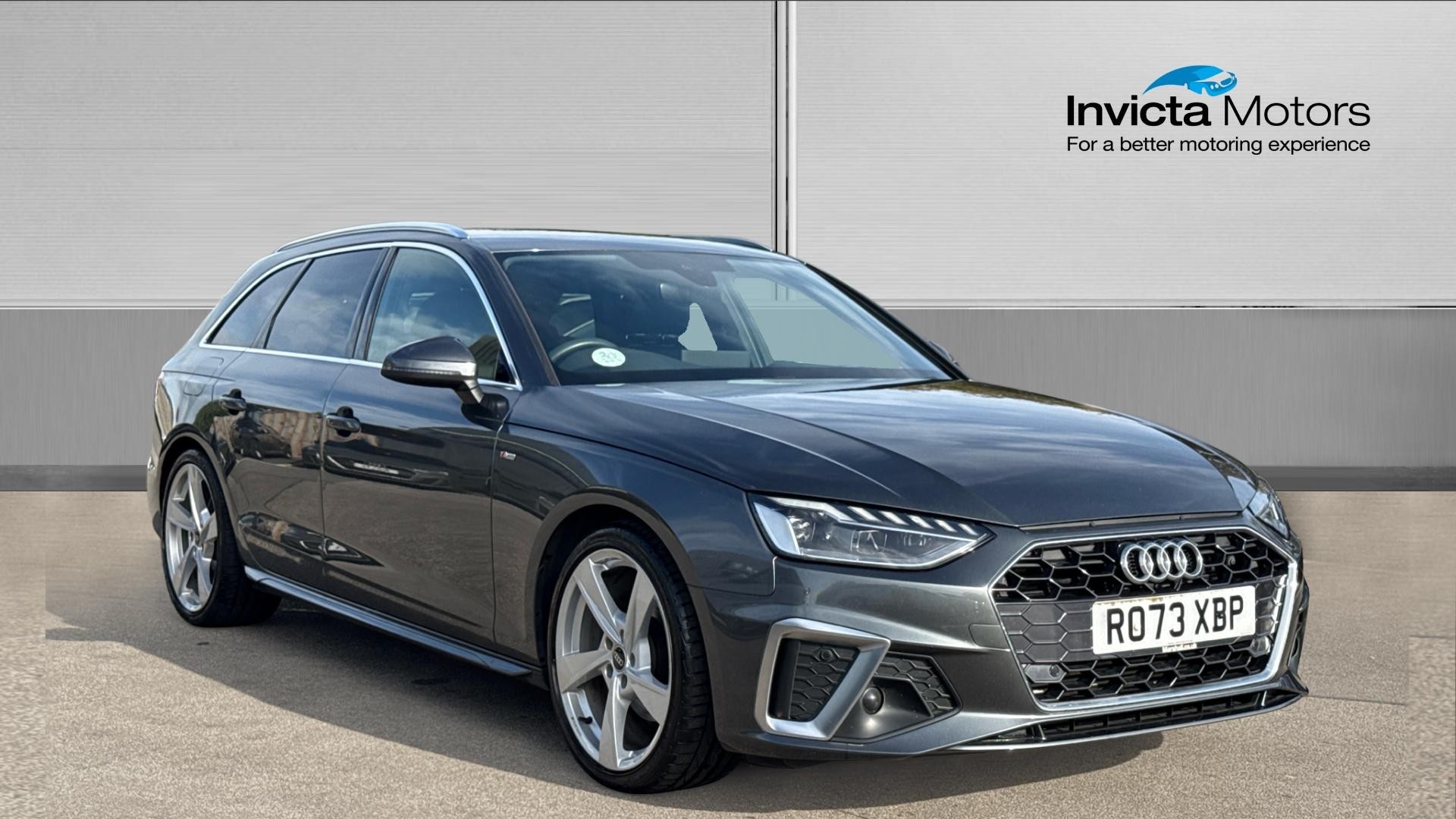 Main listing image - Audi A4