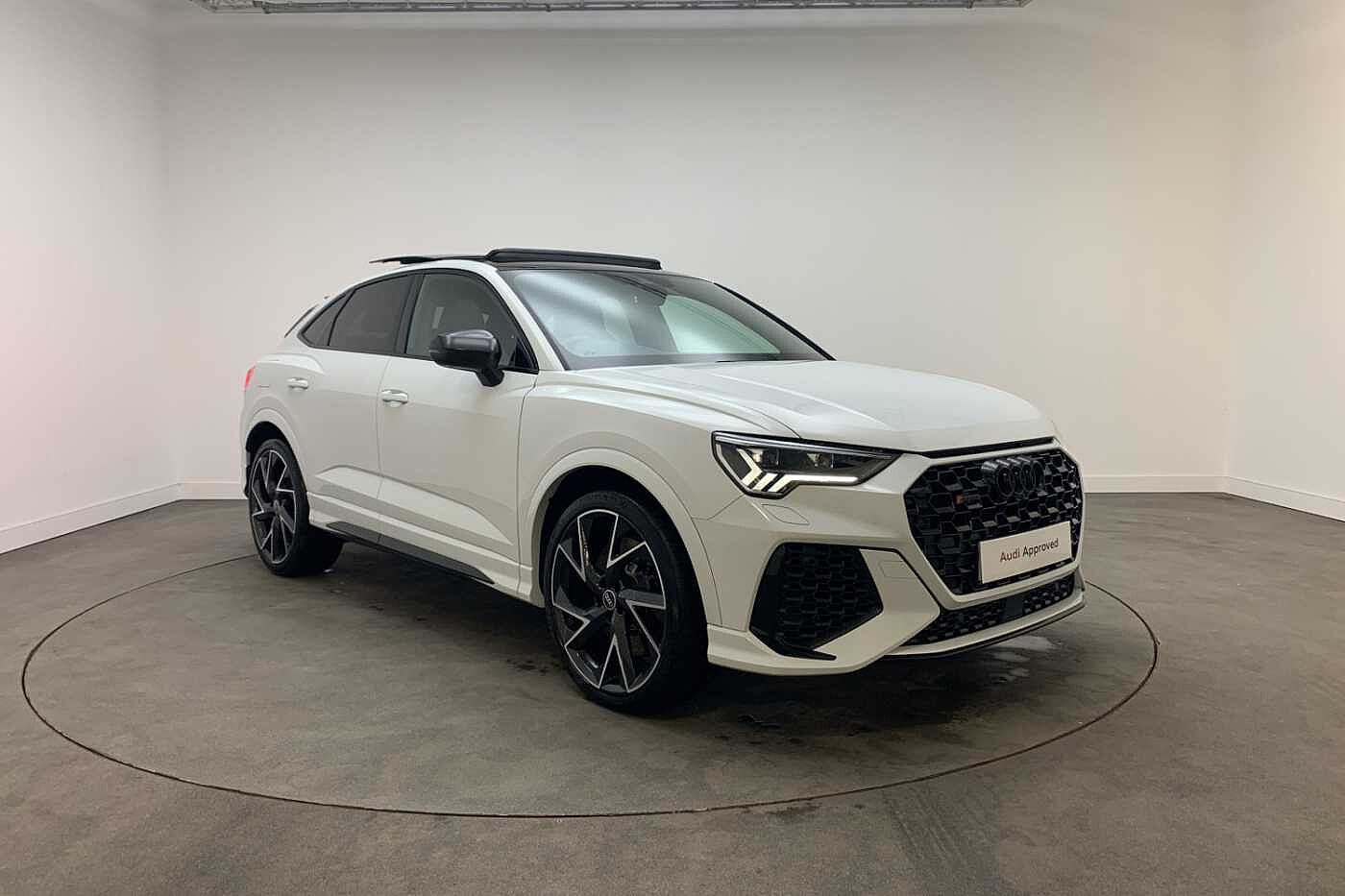 Main listing image - Audi RS Q3