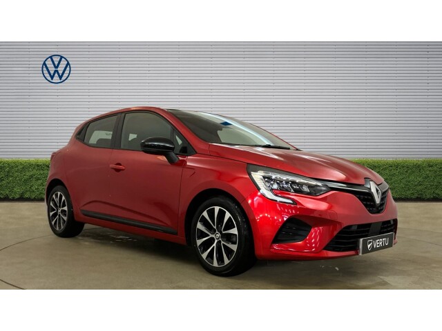 Main listing image - Renault Clio