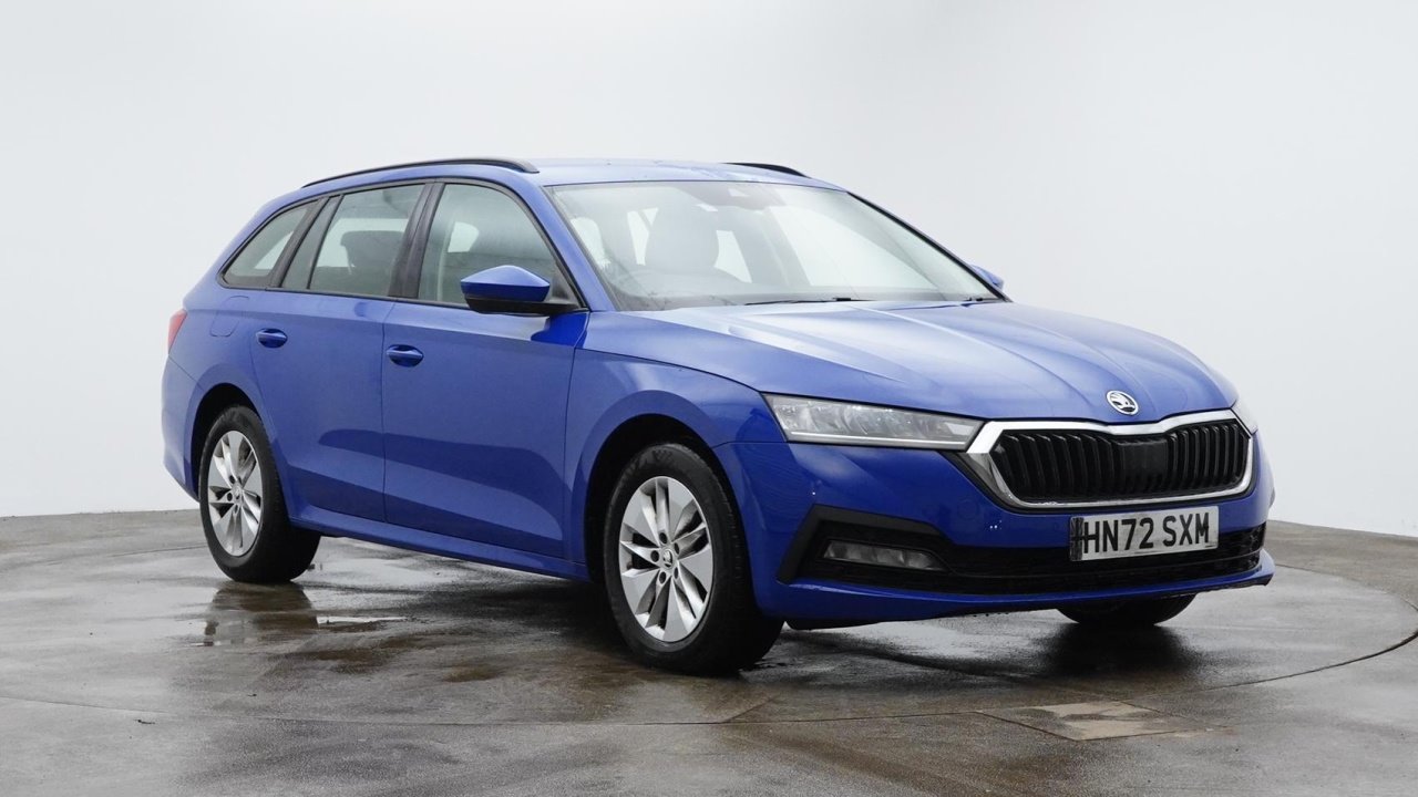 Main listing image - Skoda Octavia Estate