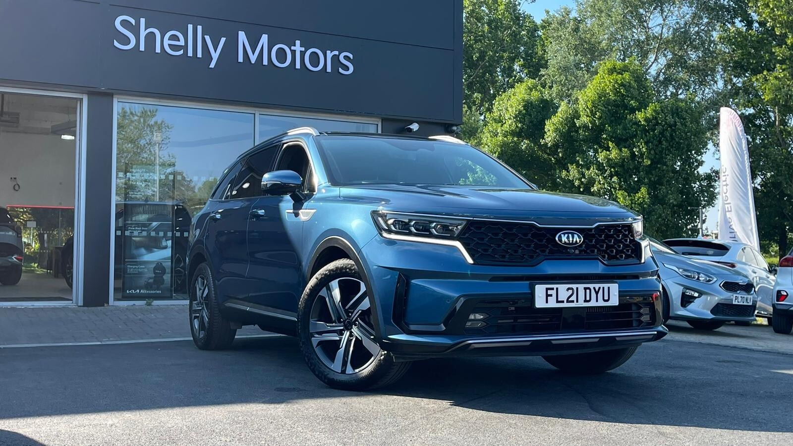 Main listing image - Kia Sorento