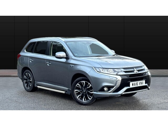 Main listing image - Mitsubishi Outlander