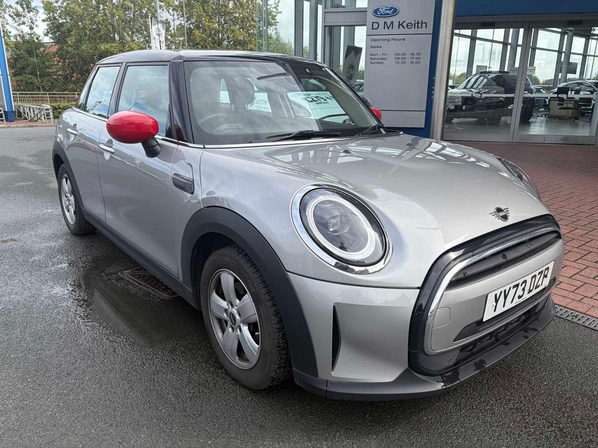 Main listing image - MINI Hatchback