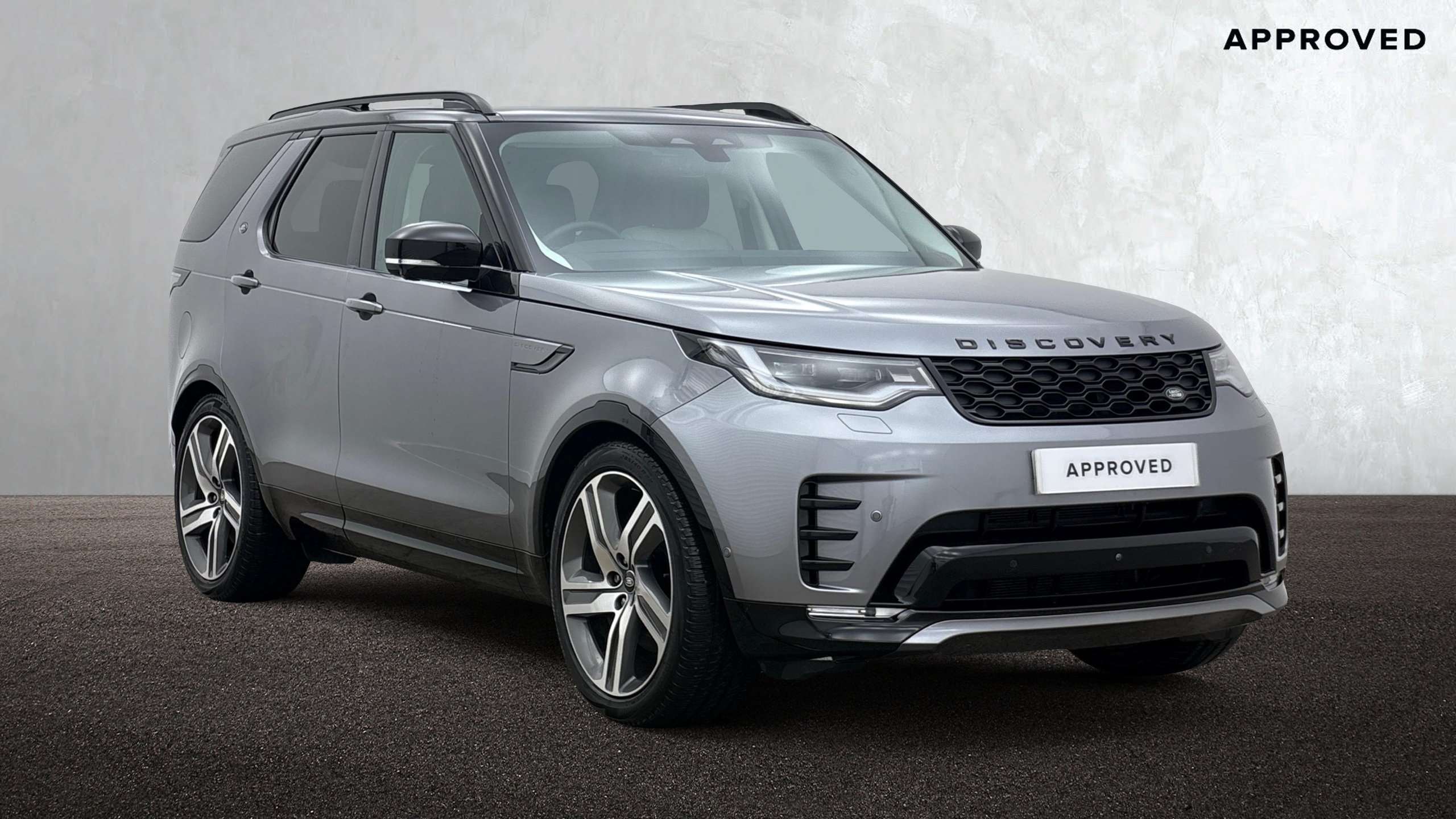 Main listing image - Land Rover Discovery