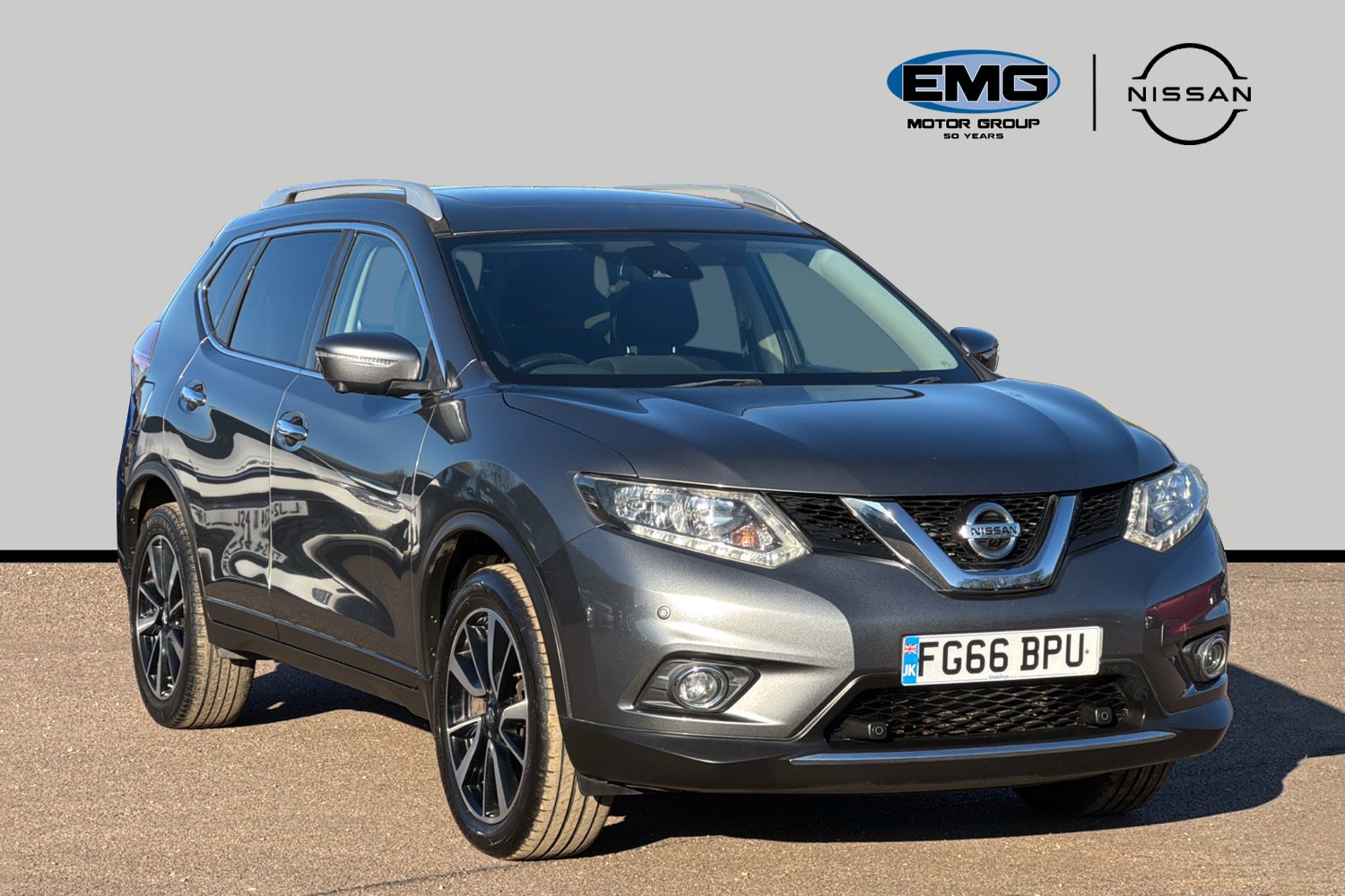 Main listing image - Nissan X-Trail