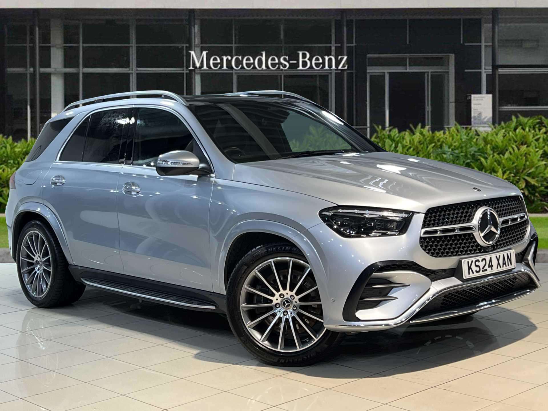 Main listing image - Mercedes-Benz GLE