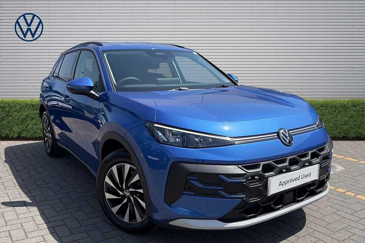 Main listing image - Volkswagen T-Roc