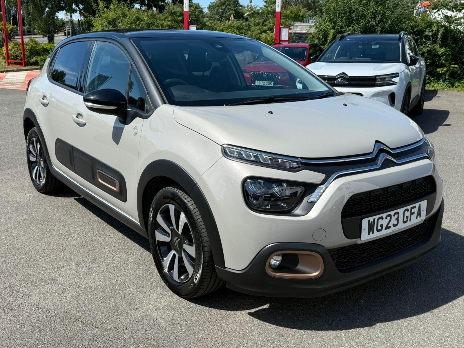 Main listing image - Citroen C3