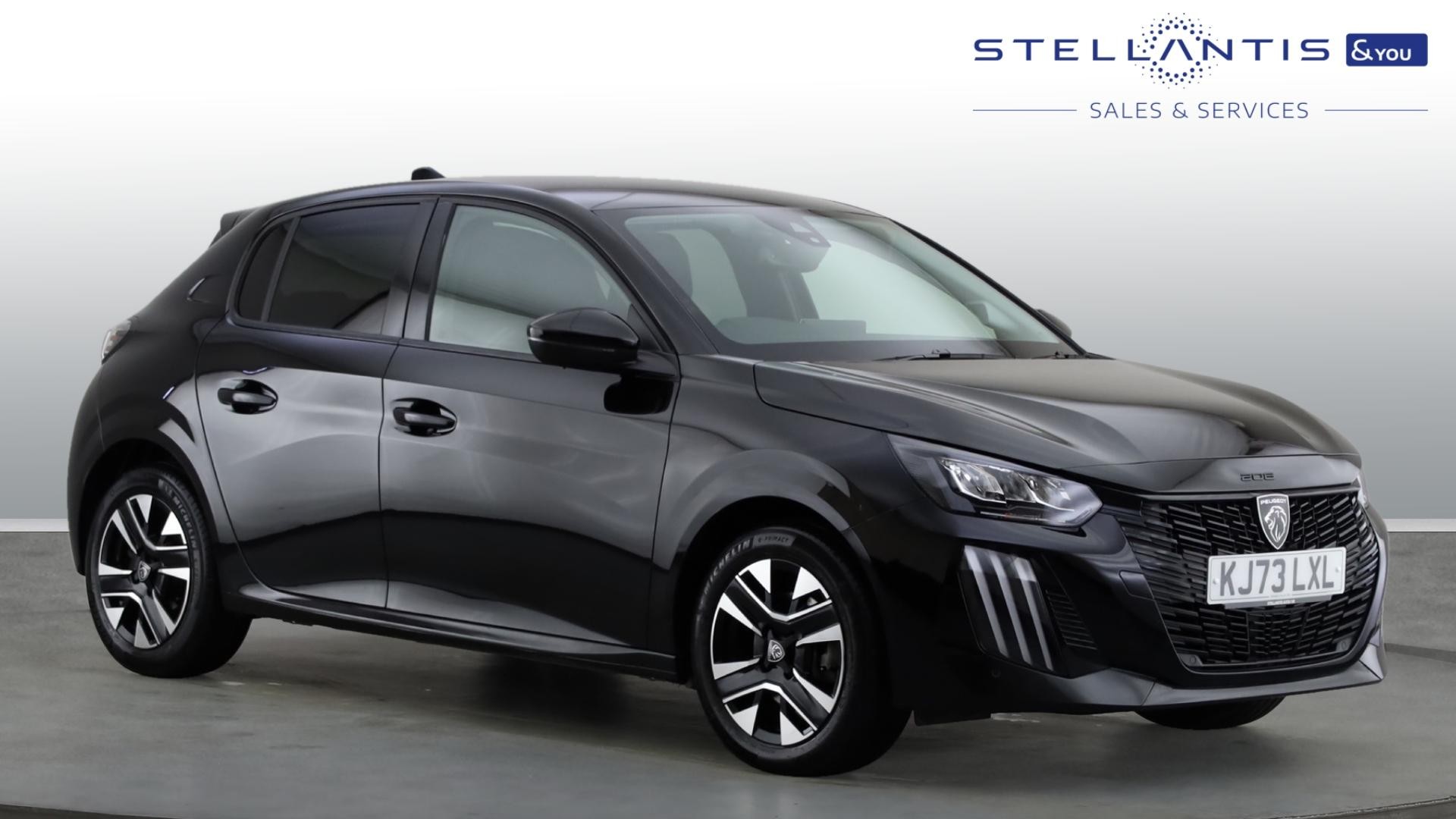 Main listing image - Peugeot 208