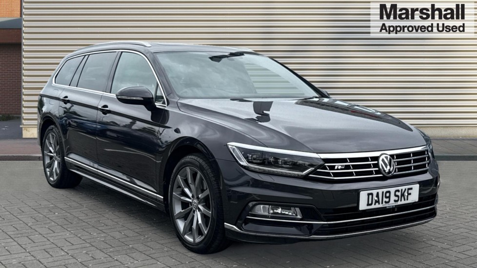 Main listing image - Volkswagen Passat Estate