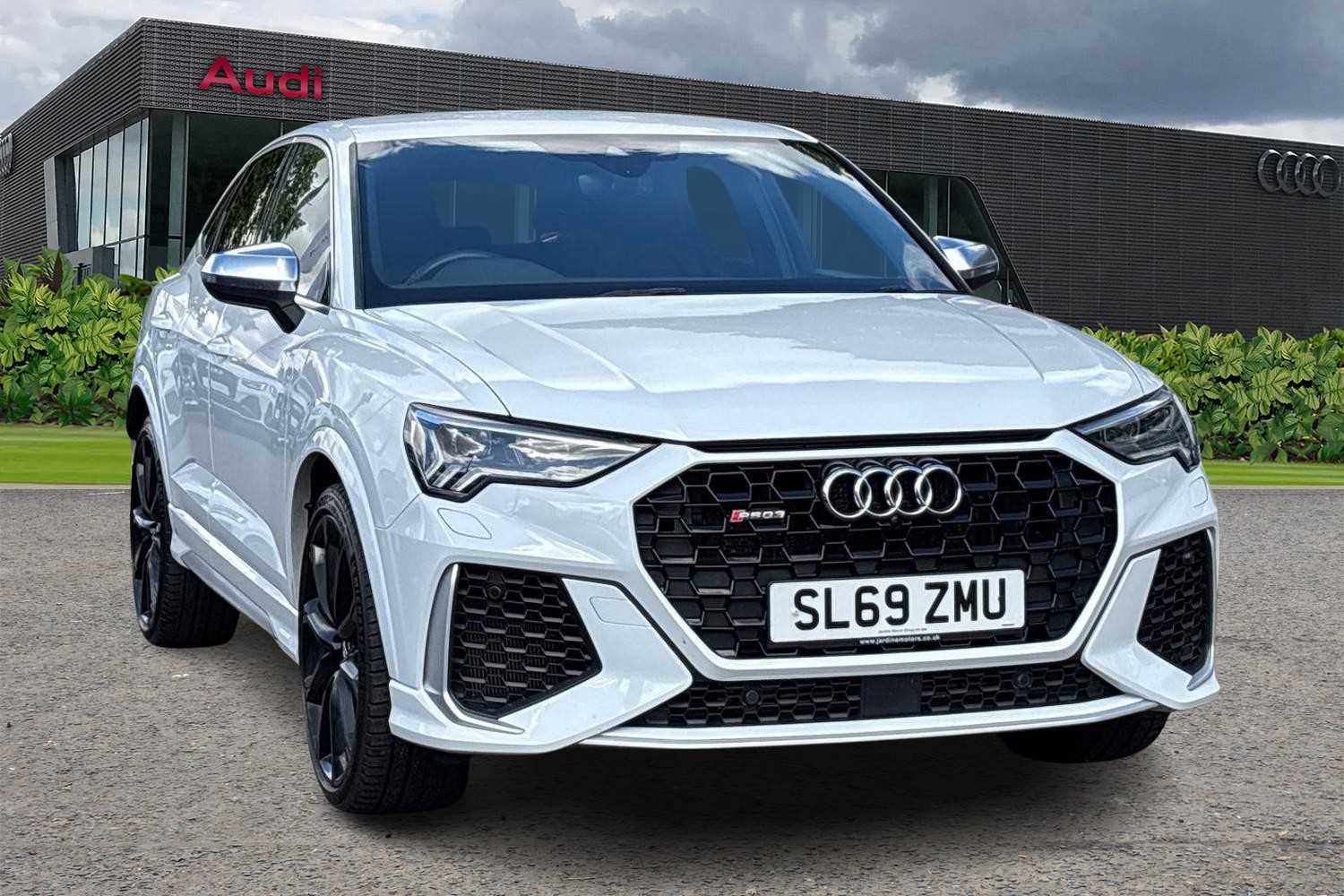 Main listing image - Audi RS Q3