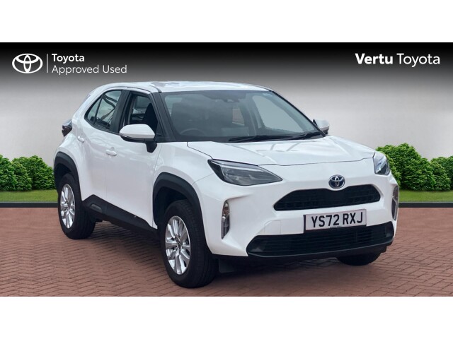 Main listing image - Toyota Yaris Cross