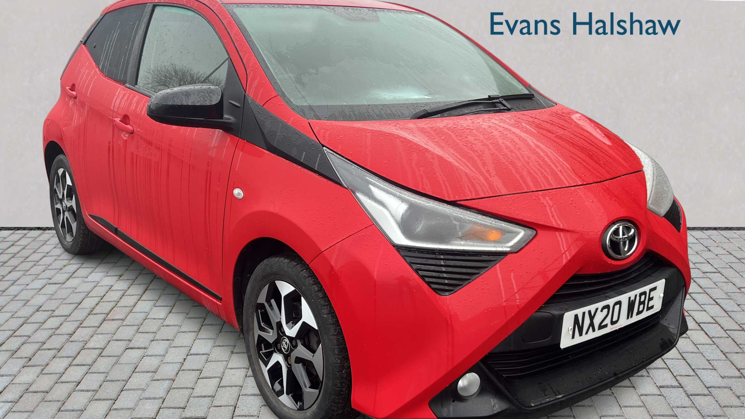 Main listing image - Toyota Aygo