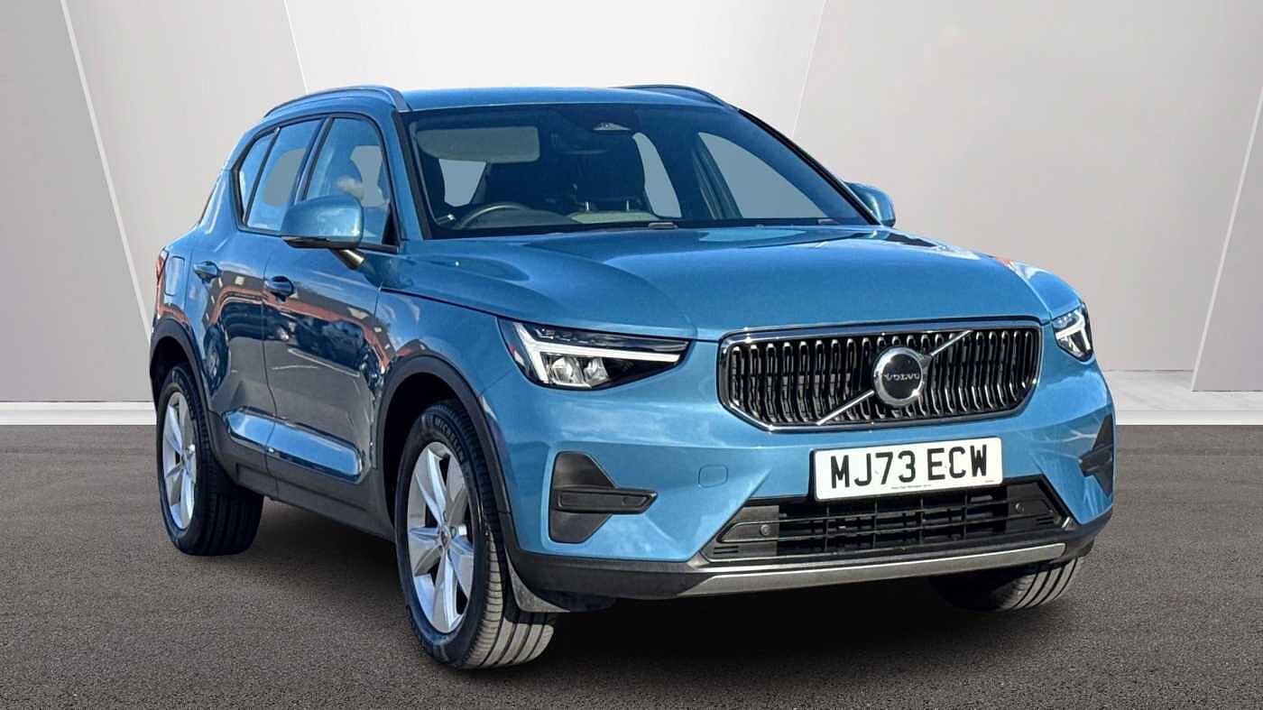 Main listing image - Volvo XC40