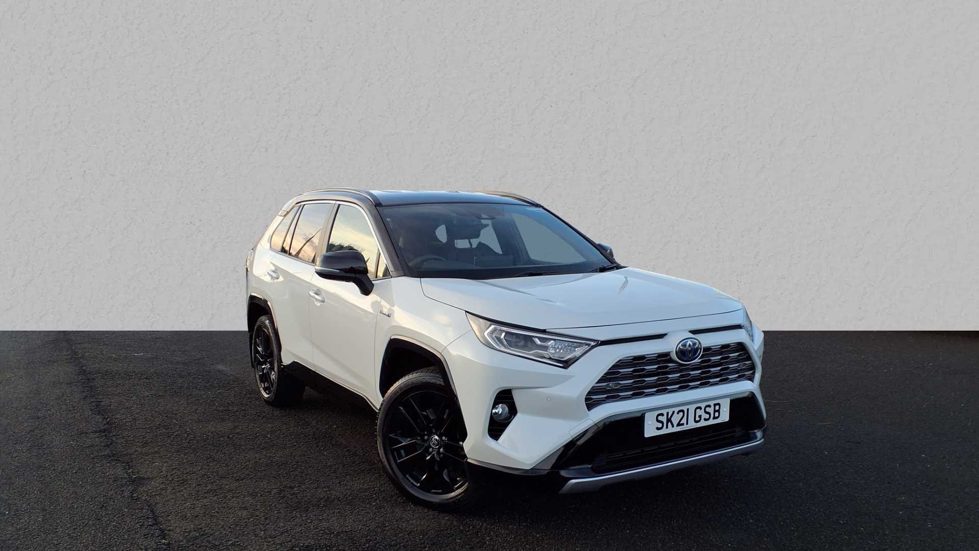 Main listing image - Toyota RAV4