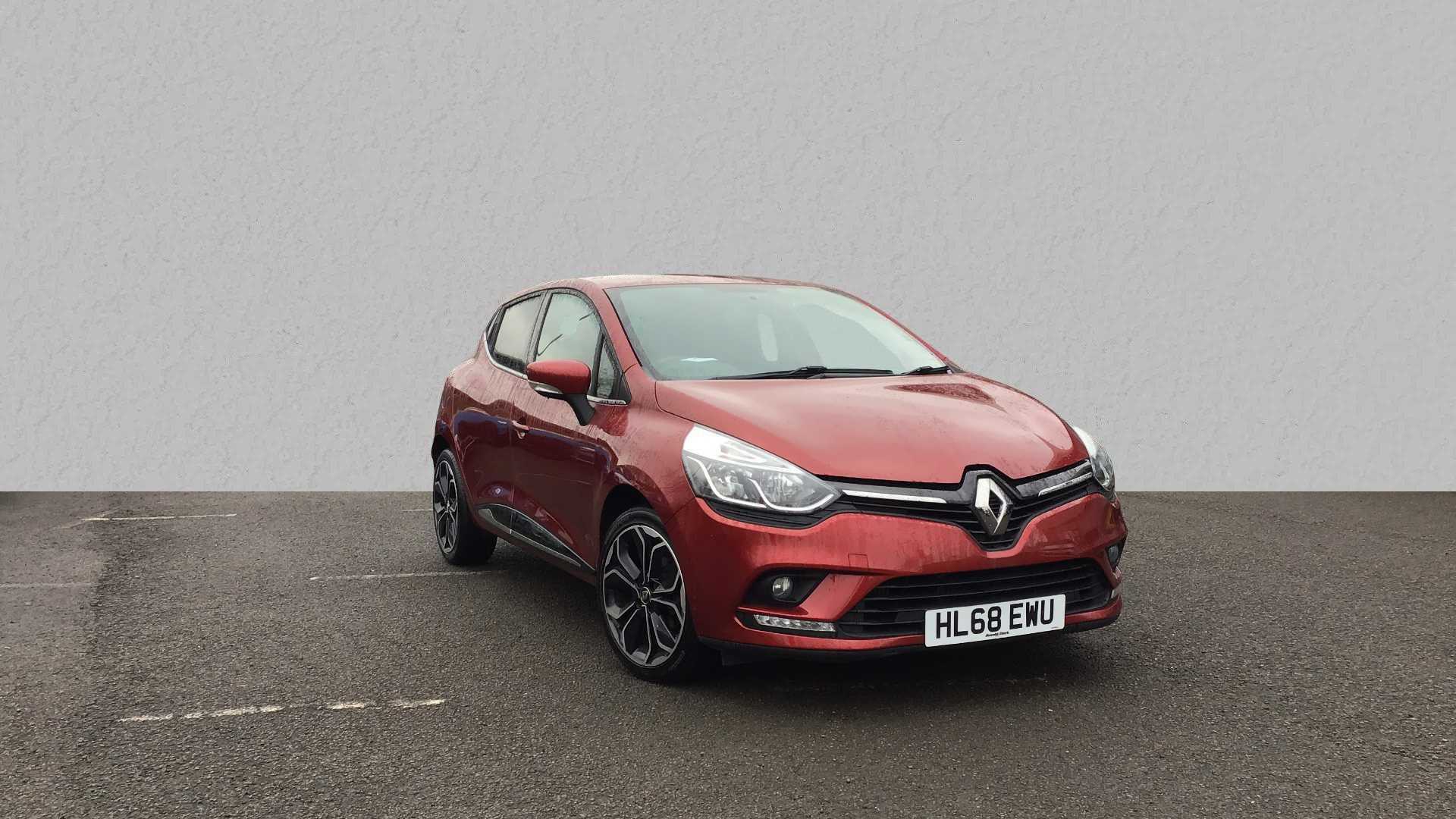 Main listing image - Renault Clio