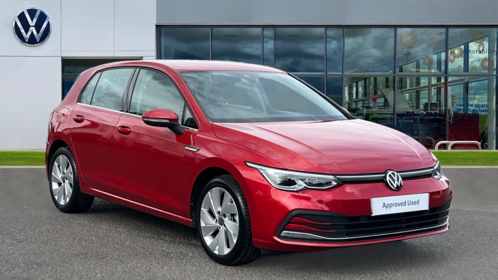 Main listing image - Volkswagen Golf
