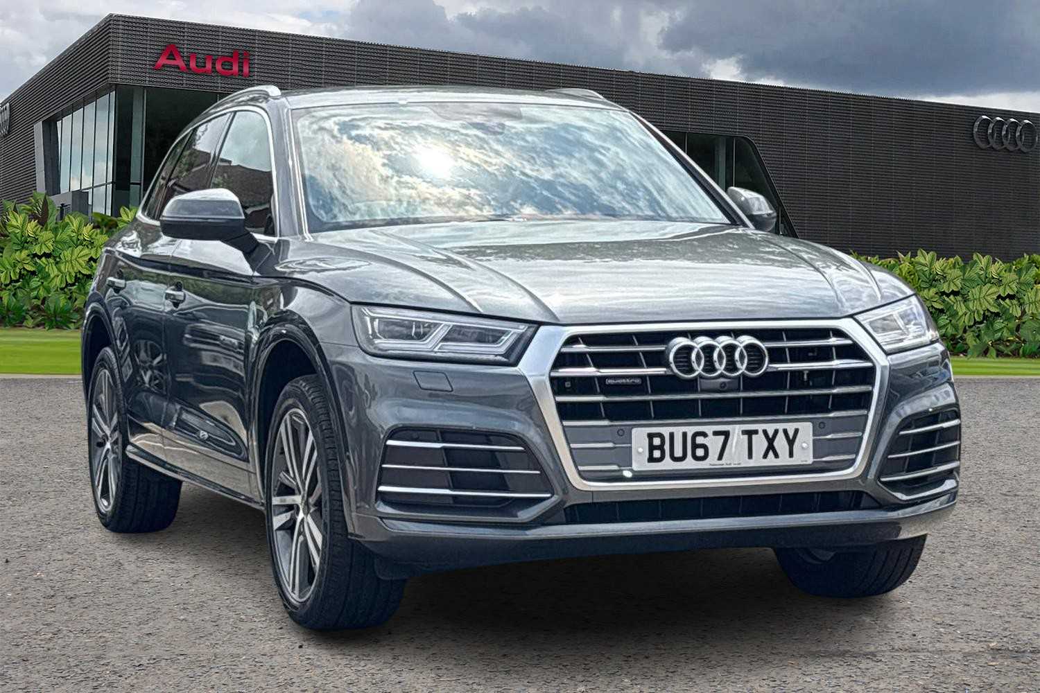 Main listing image - Audi Q5