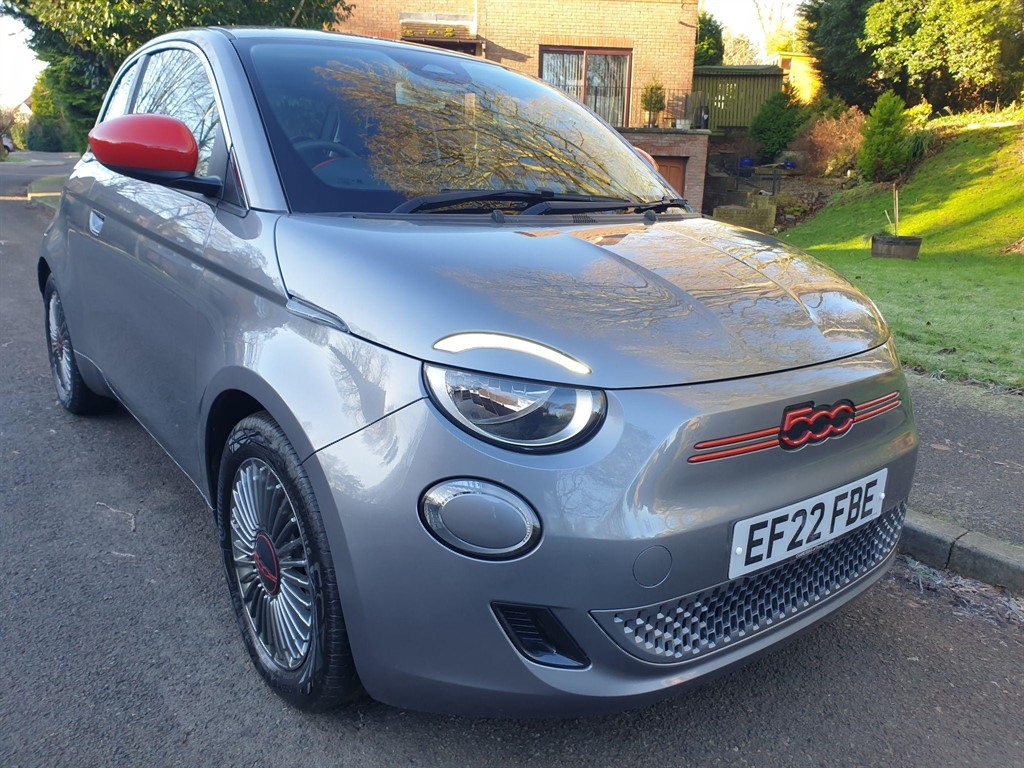 Main listing image - Fiat 500 Electric