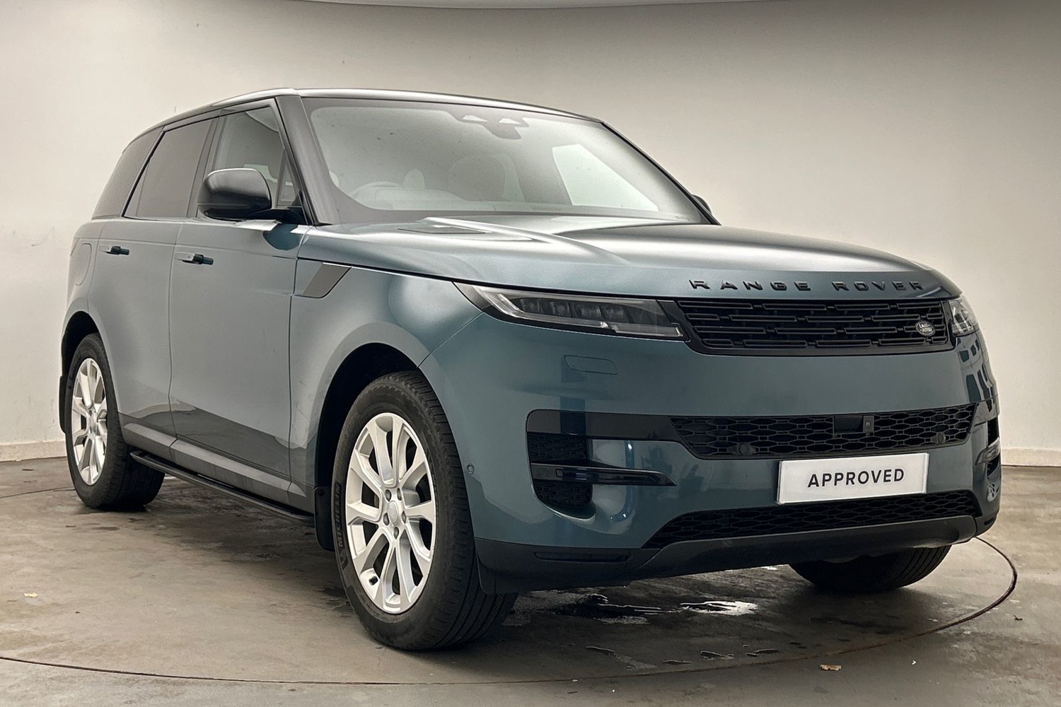 Main listing image - Land Rover Range Rover Sport