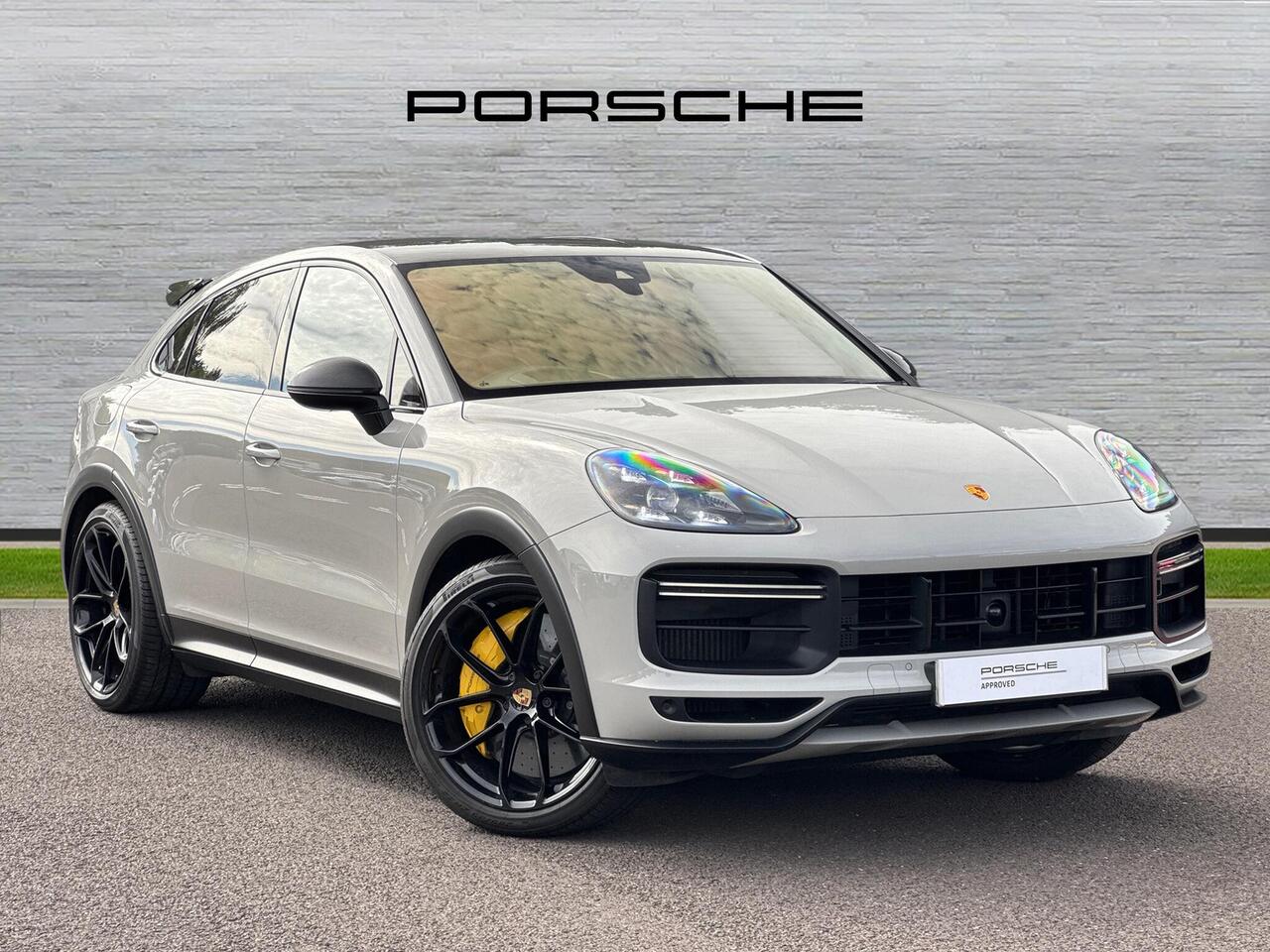 Main listing image - Porsche Cayenne