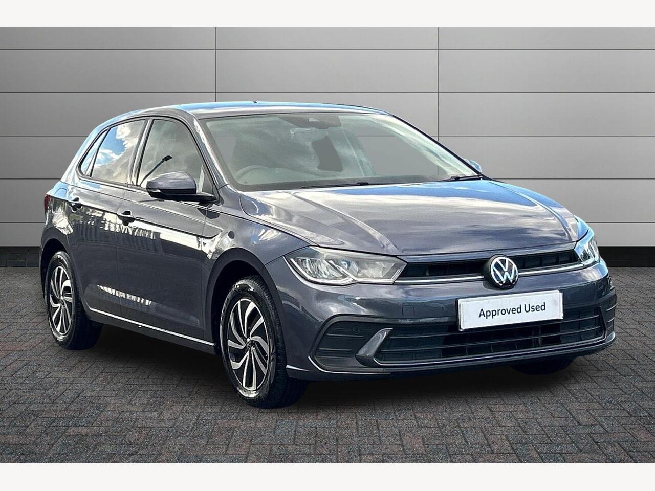 Main listing image - Volkswagen Polo