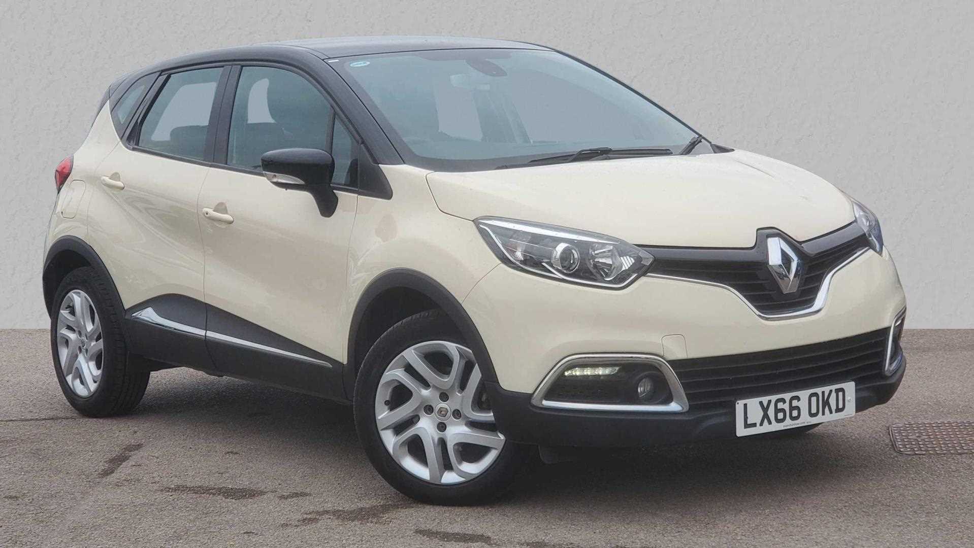 Main listing image - Renault Captur
