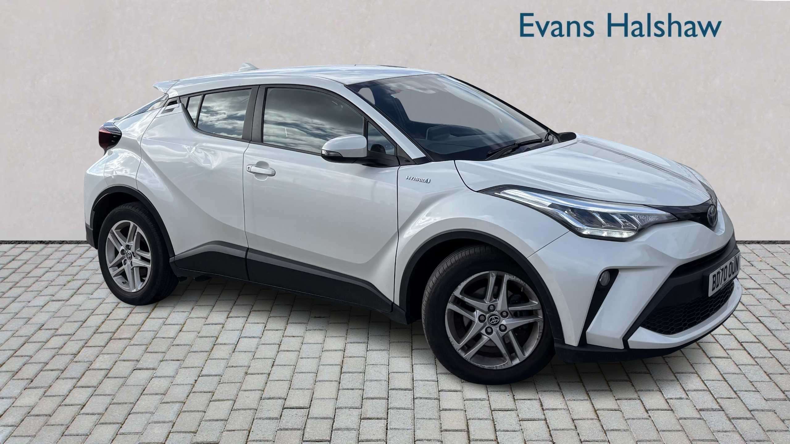Main listing image - Toyota C-HR