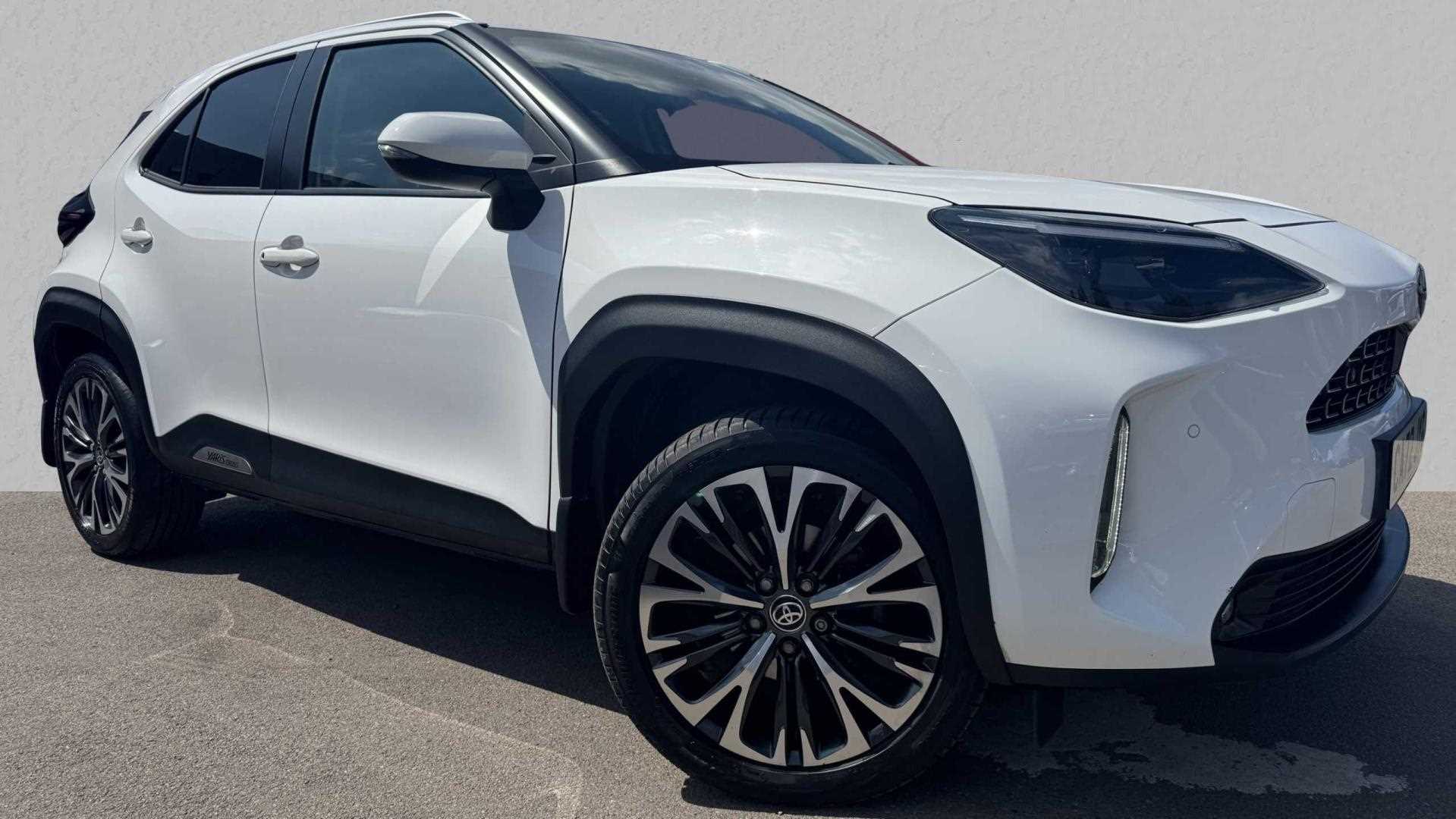 Main listing image - Toyota Yaris Cross