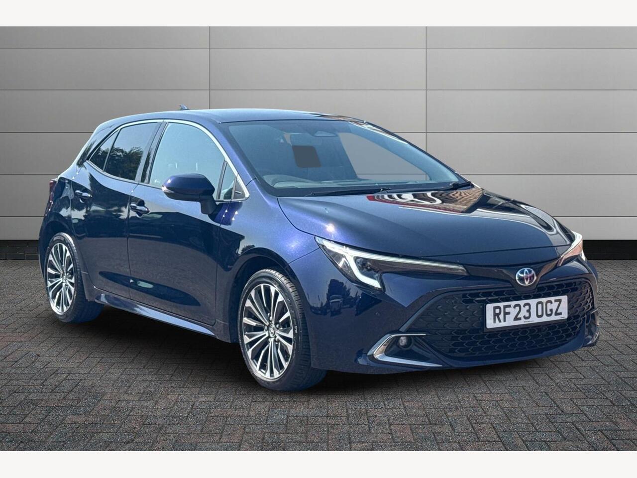 Main listing image - Toyota Corolla