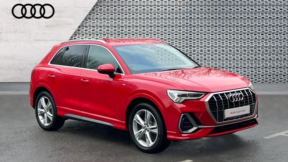 Main listing image - Audi Q3