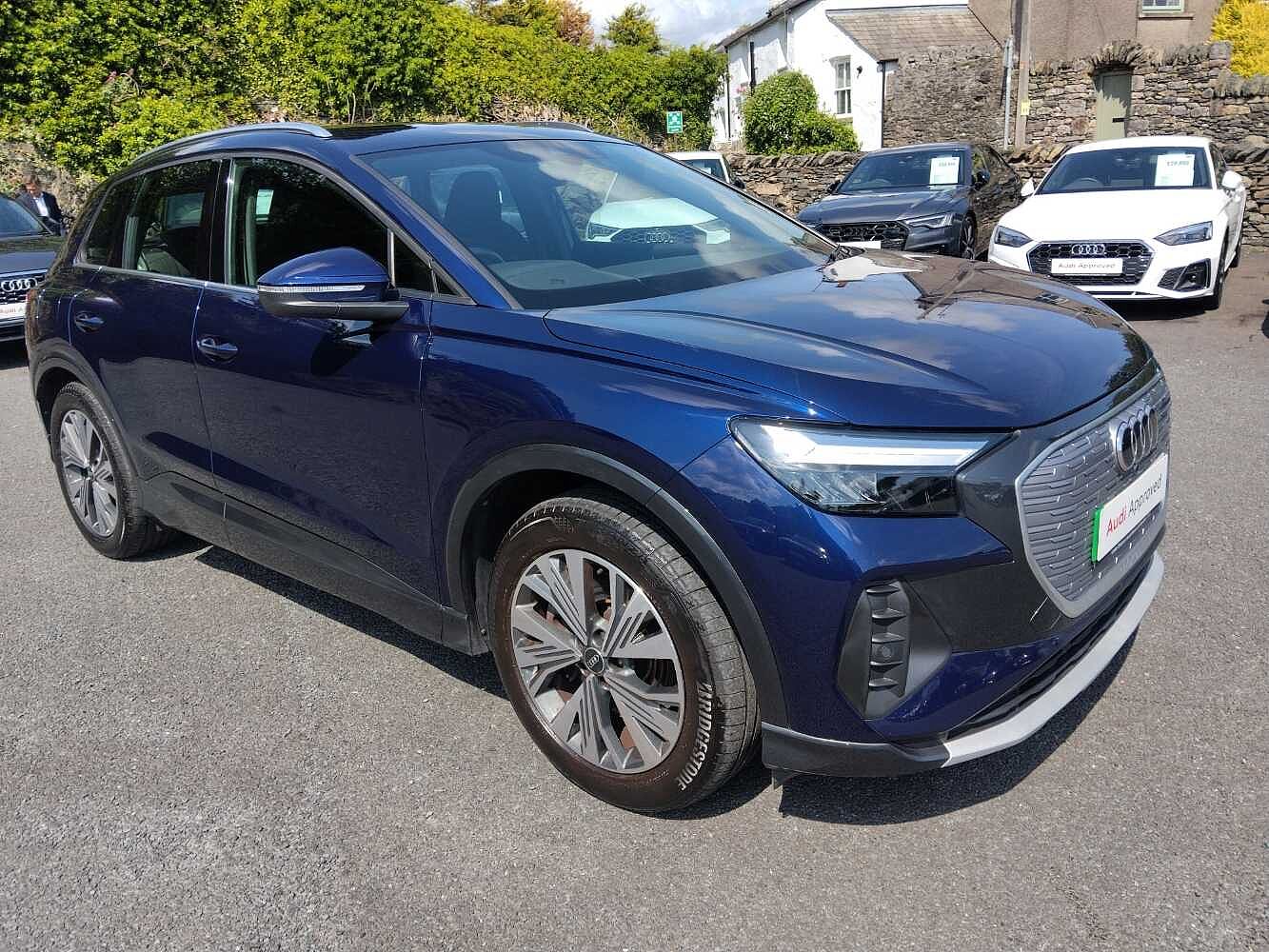 Main listing image - Audi Q4