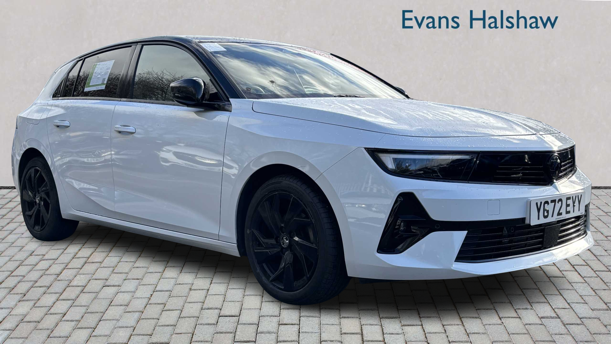 Main listing image - Vauxhall Astra