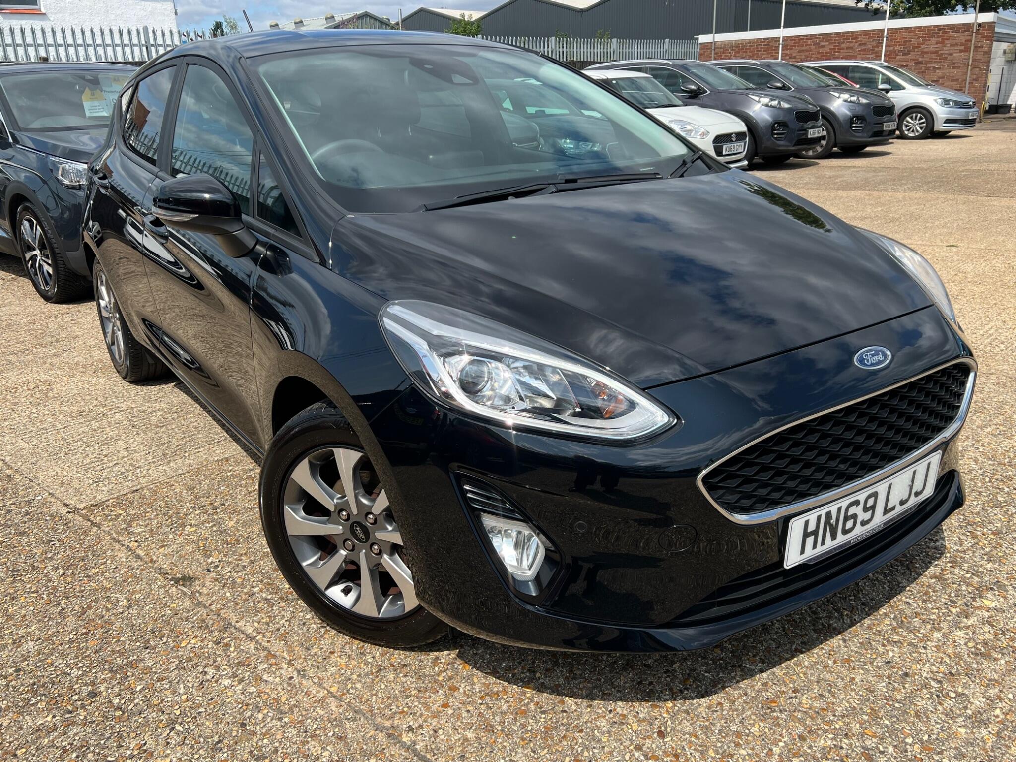 Main listing image - Ford Fiesta