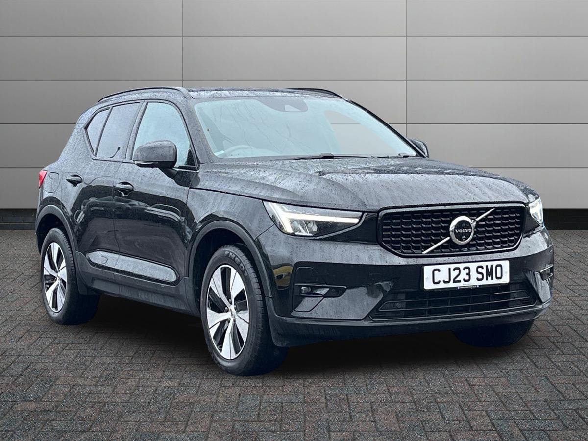 Main listing image - Volvo XC40 Recharge