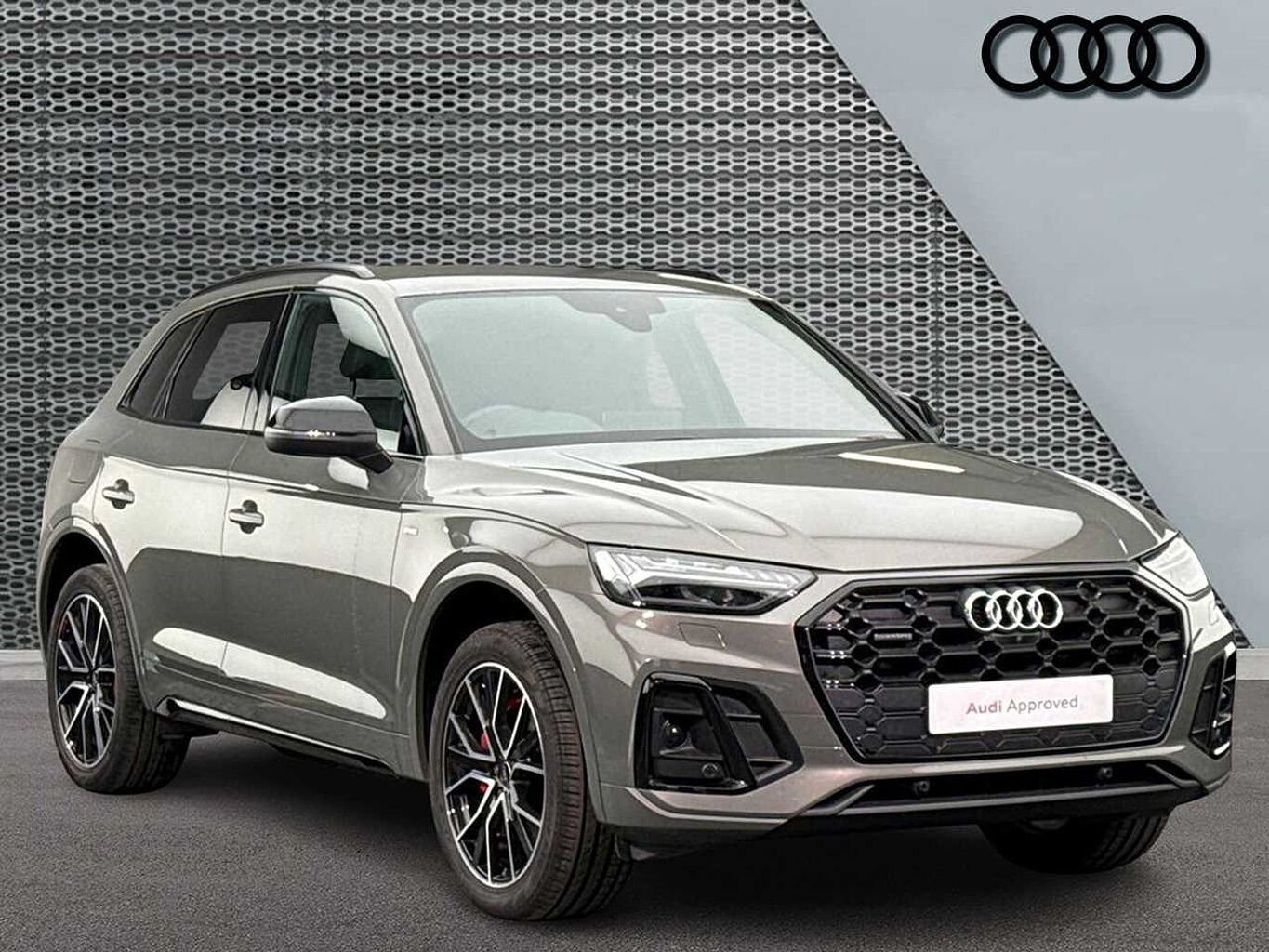 Main listing image - Audi Q5