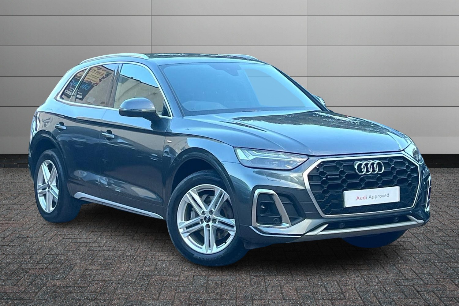 Main listing image - Audi Q5