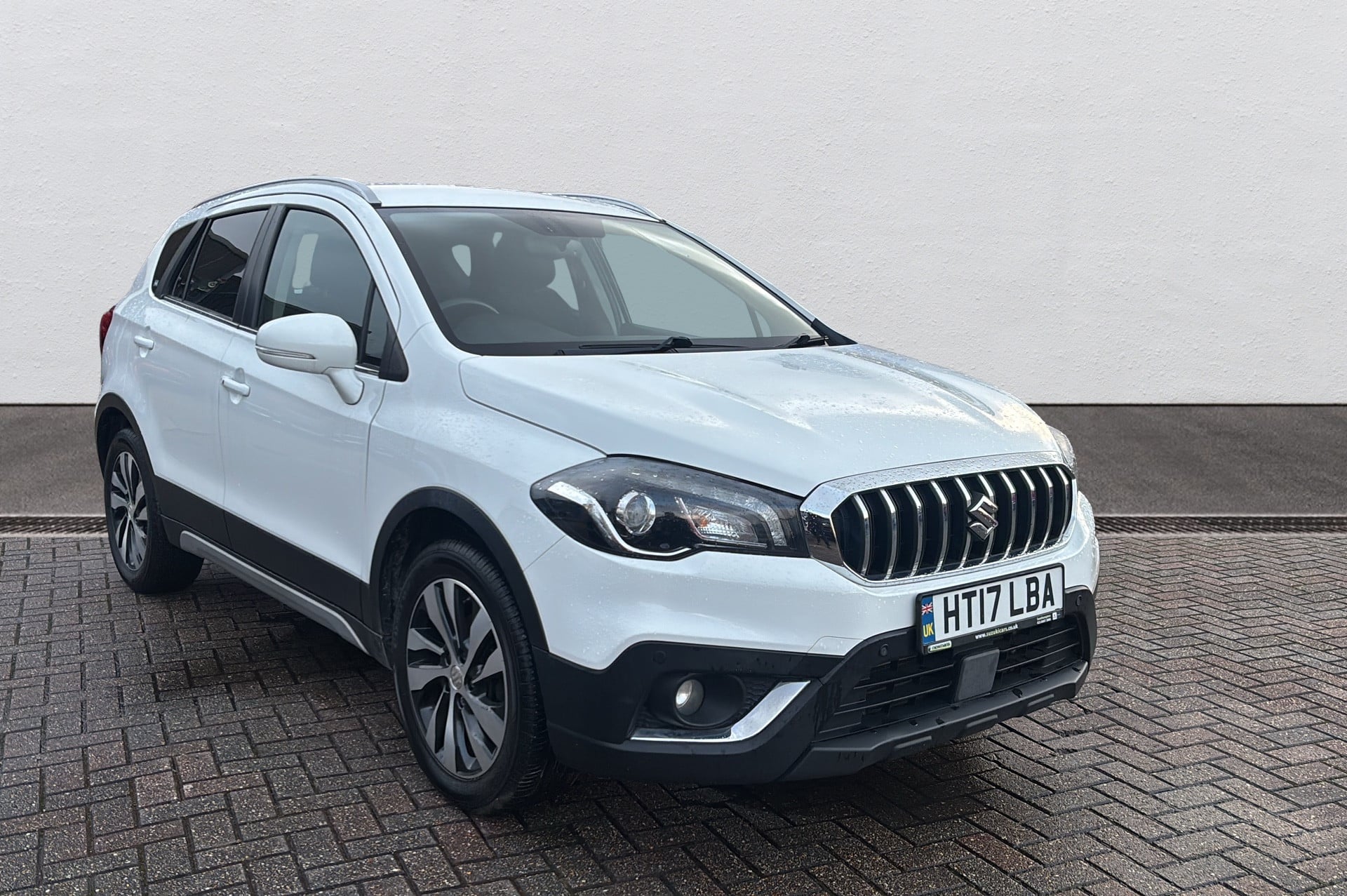 Main listing image - Suzuki SX4 S-Cross