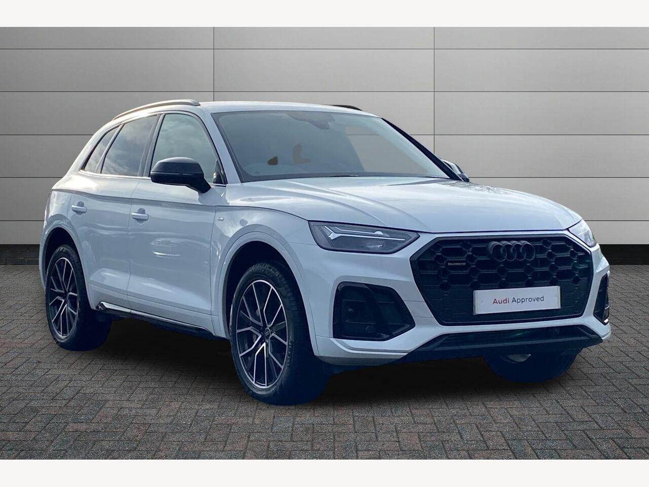 Main listing image - Audi Q5