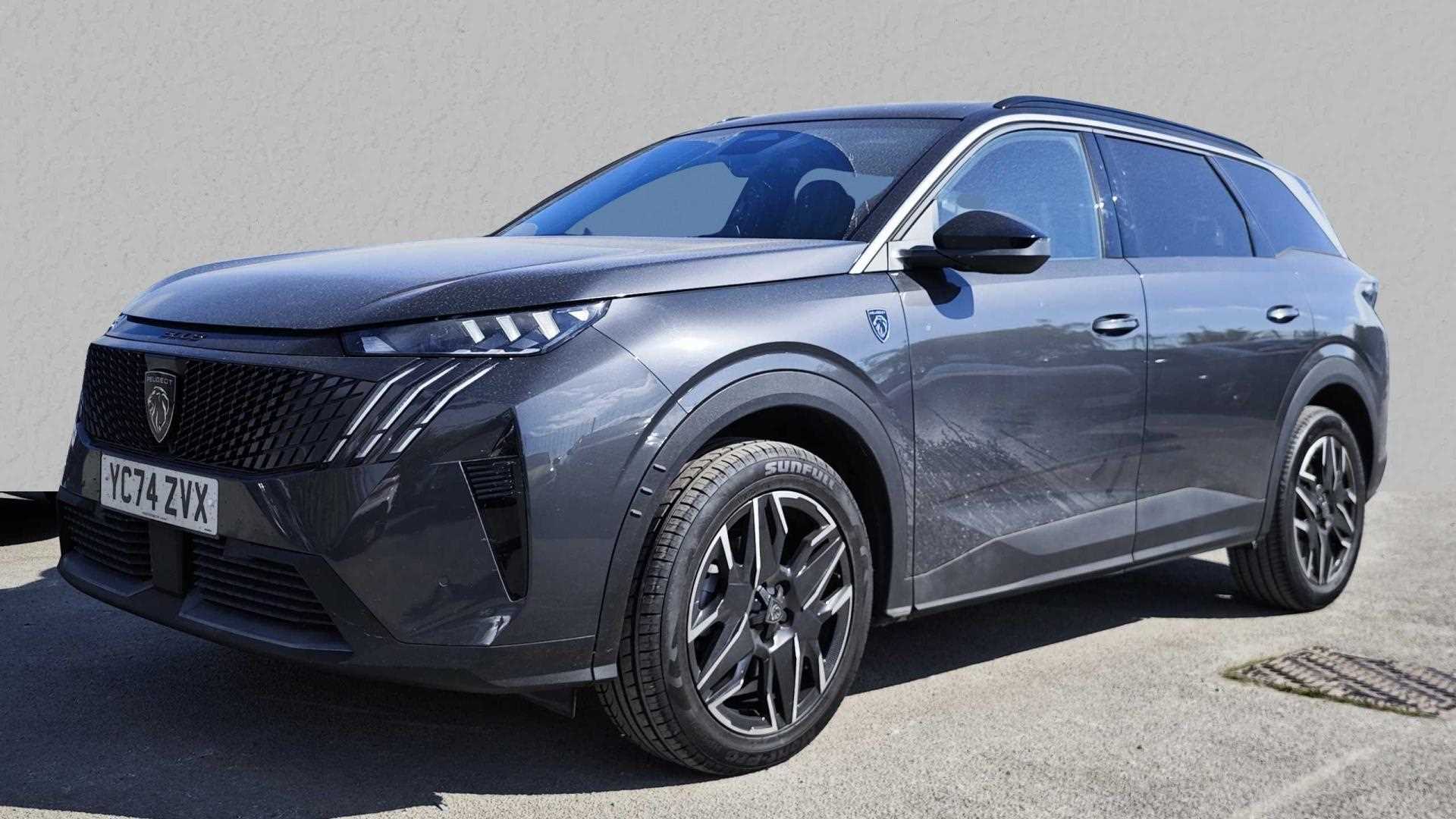 Main listing image - Peugeot 5008