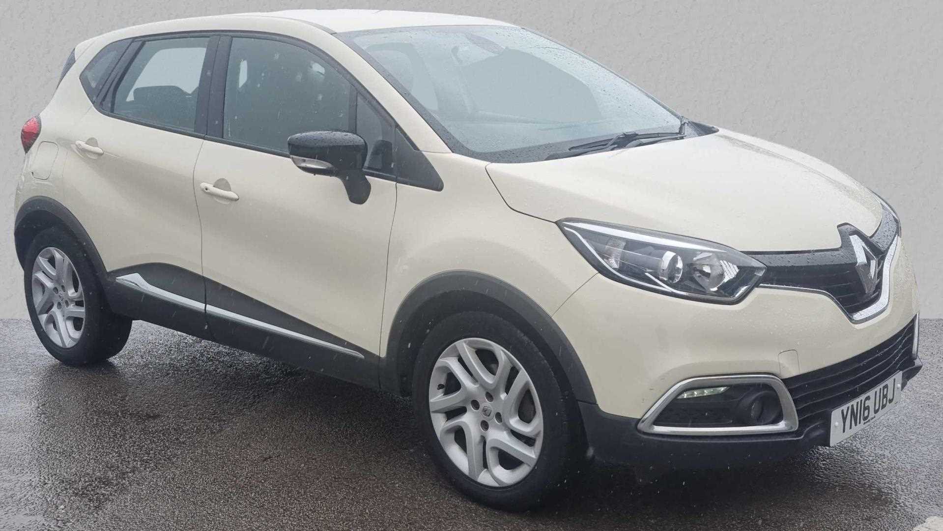 Main listing image - Renault Captur