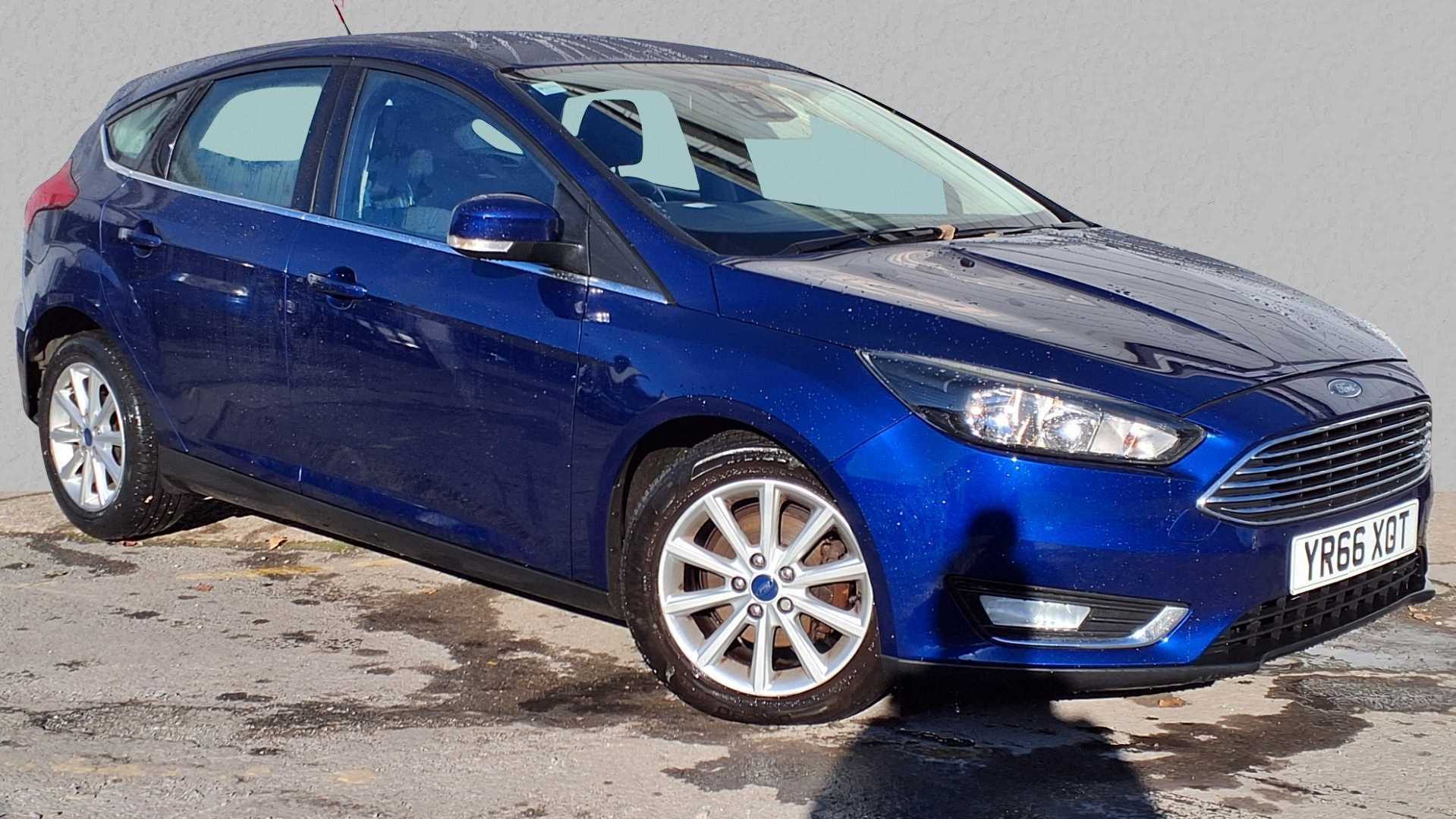 Main listing image - Ford Focus