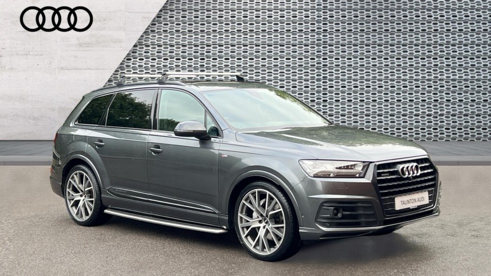 Main listing image - Audi Q7