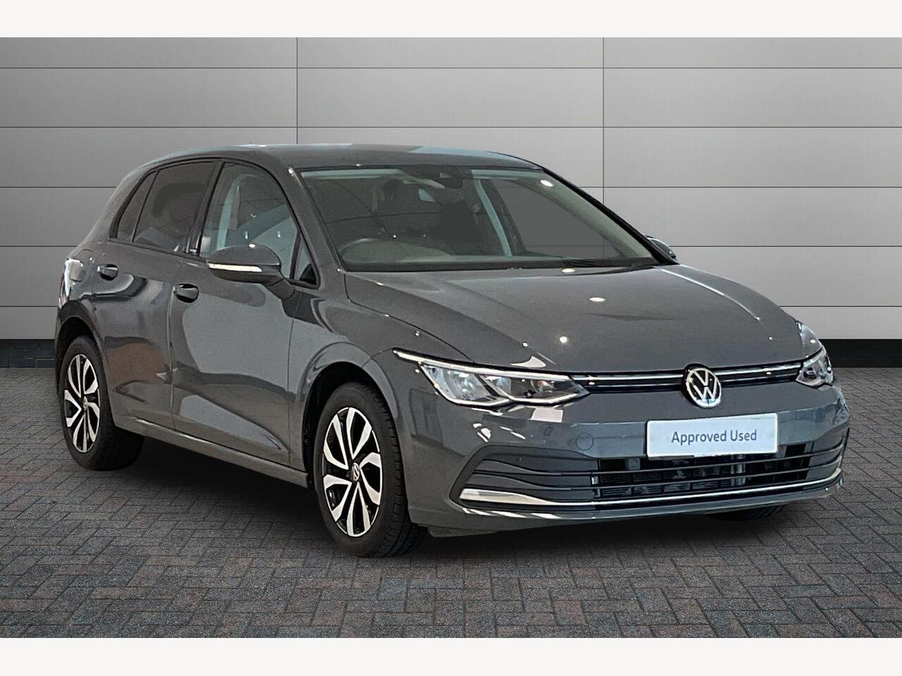 Main listing image - Volkswagen Golf
