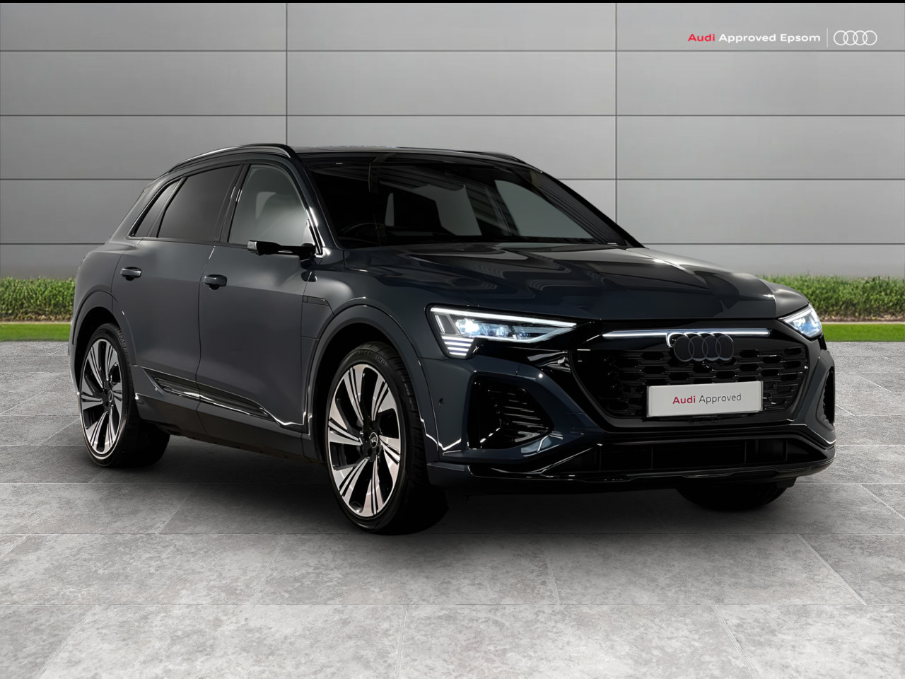 Main listing image - Audi Q8 e-tron