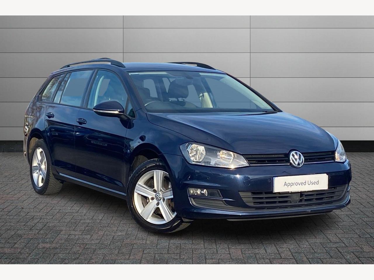 Main listing image - Volkswagen Golf Estate