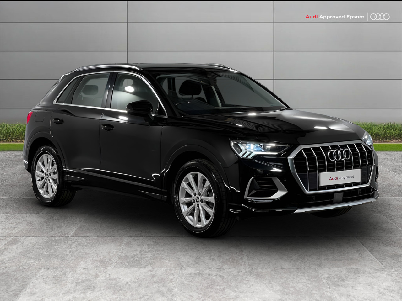 Main listing image - Audi Q3