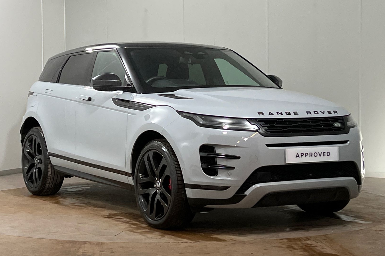 Main listing image - Land Rover Range Rover Evoque