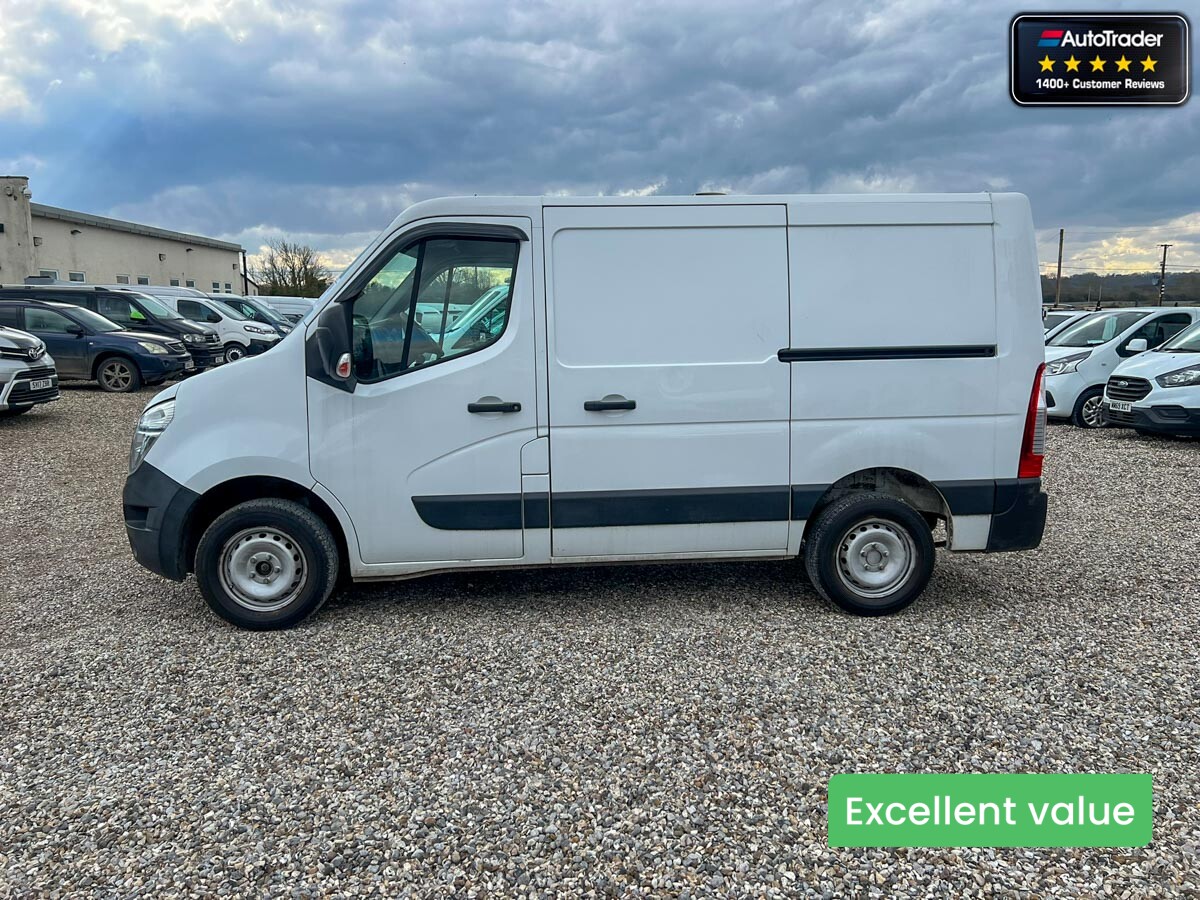 Main listing image - Nissan NV400